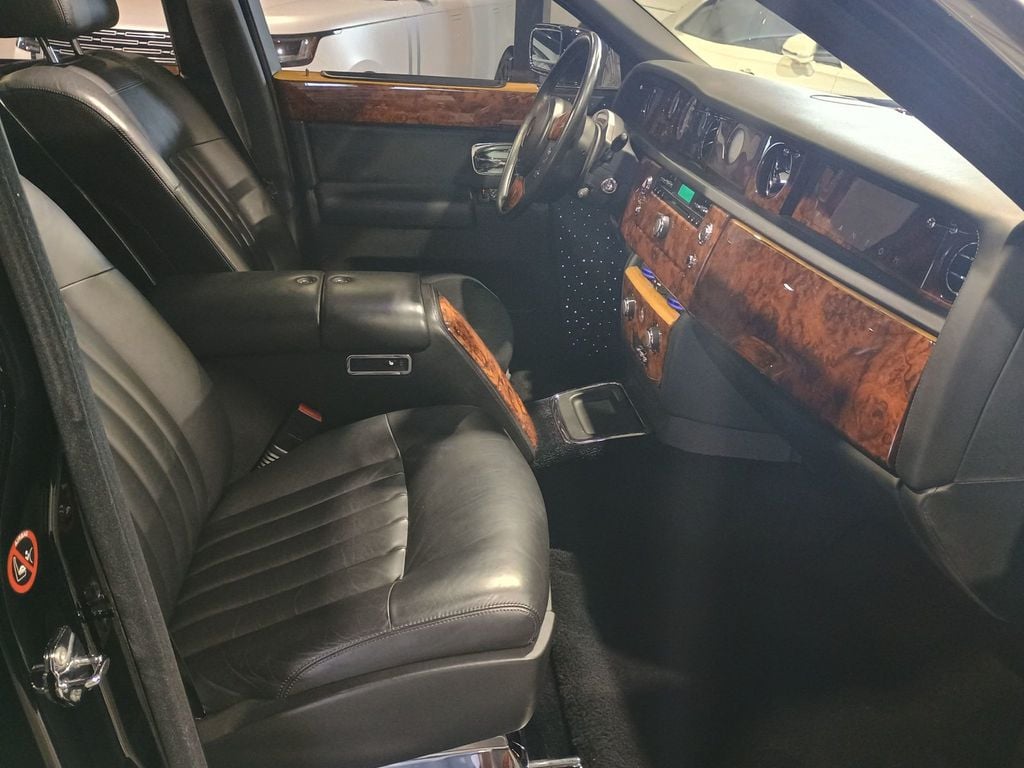 2009 Rolls-Royce Phantom 4dr Sedan Clean Carfax - 23040881 - 39