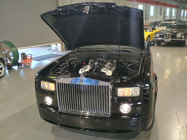 2009 Rolls-Royce Phantom 4dr Sedan Clean Carfax - 23040881 - 44