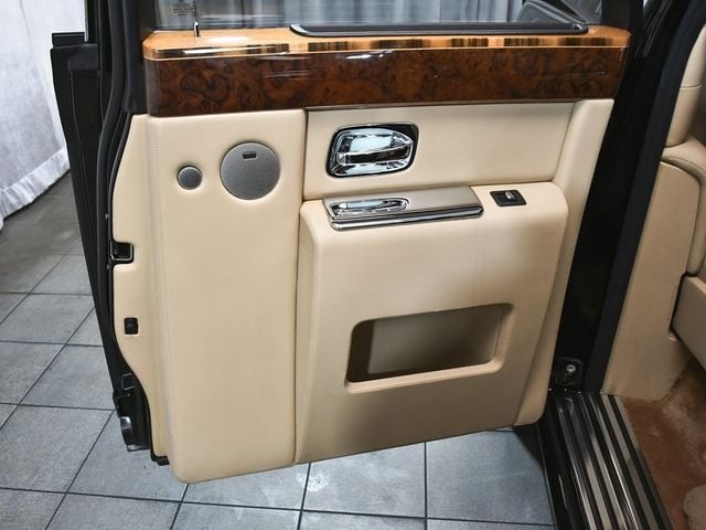 2009 Rolls-Royce Phantom Base - 22889545 - 15