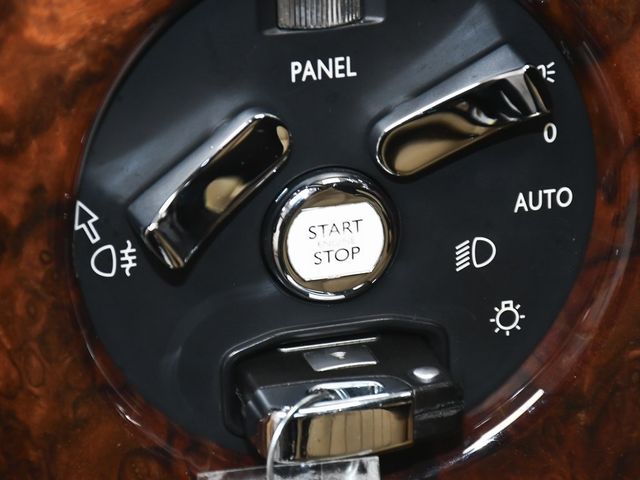 2009 Rolls-Royce Phantom Base - 22889545 - 70