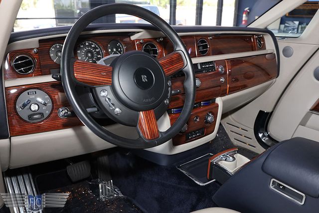 2009 Rolls-Royce Phantom Coupe 2dr Coupe - 23064698 - 24