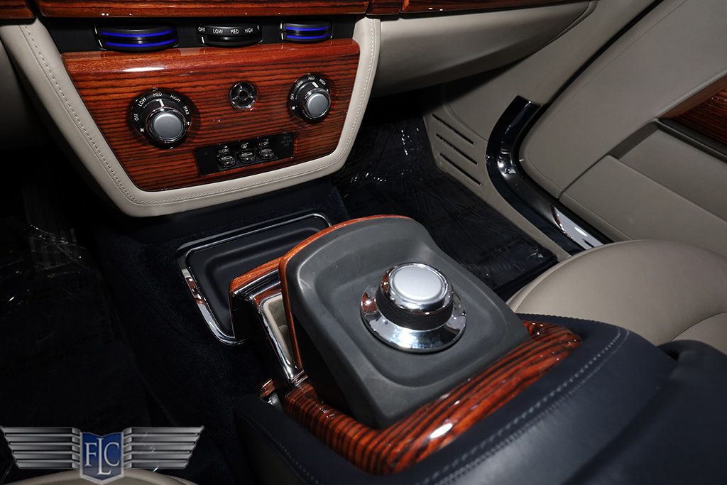 2009 Rolls-Royce Phantom Coupe 2dr Coupe - 23064271 - 34