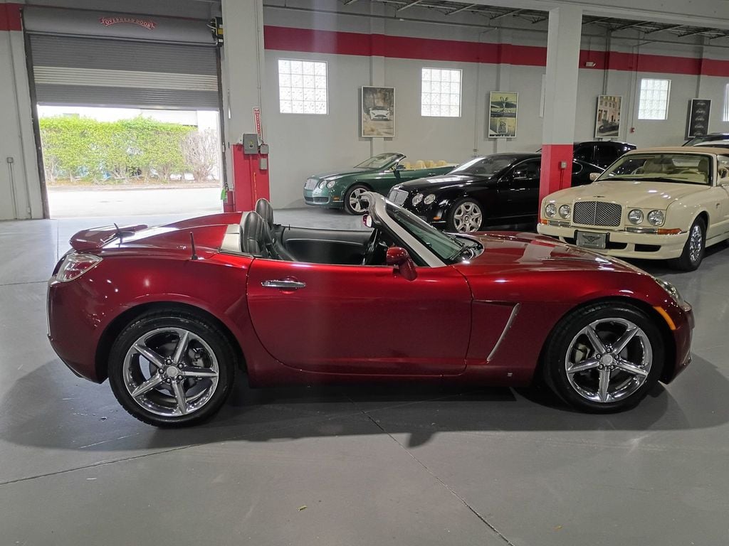 2009 Saturn Sky 2dr Convertible Red Line Florida Car - 23098683 - 10