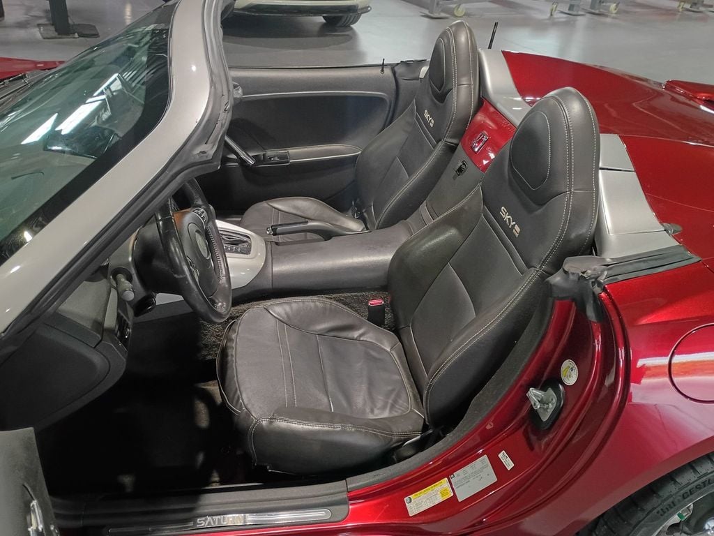 2009 Saturn Sky 2dr Convertible Red Line Florida Car - 23098683 - 16