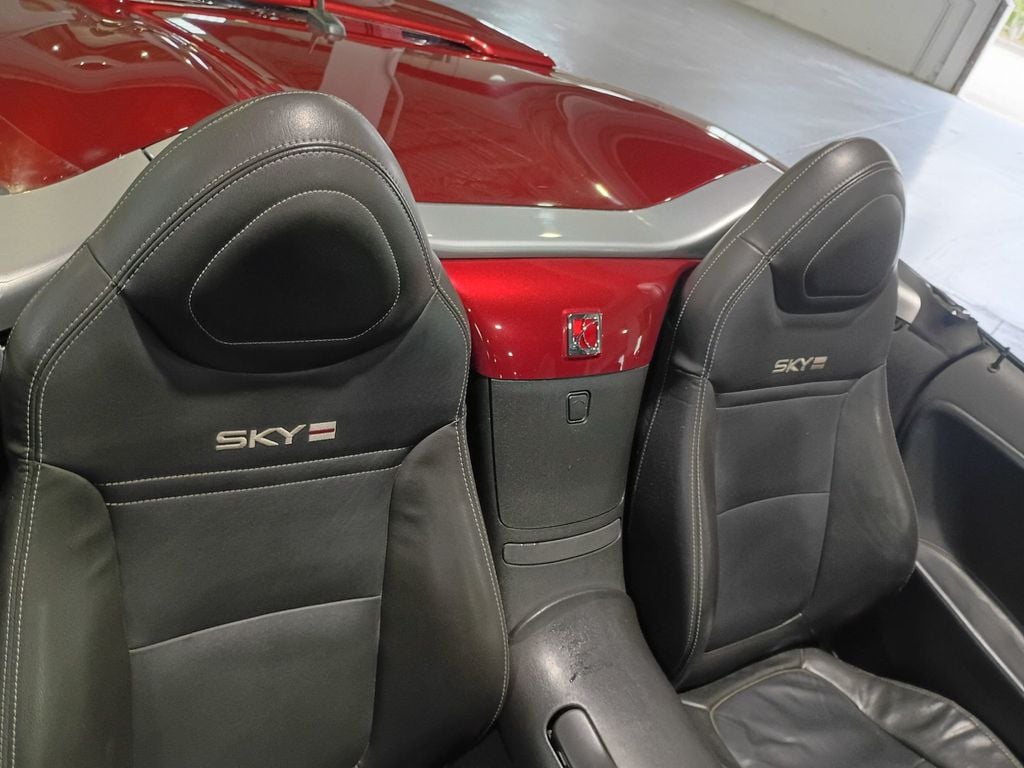 2009 Saturn Sky 2dr Convertible Red Line Florida Car - 23098683 - 32