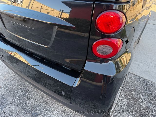 2009 smart Fortwo Pure Coupe - 22916623 - 17