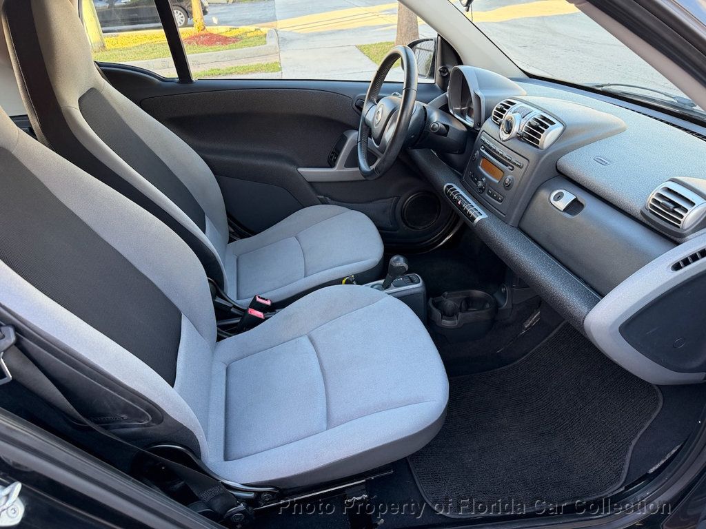 2009 smart Fortwo Pure Coupe - 22916623 - 19