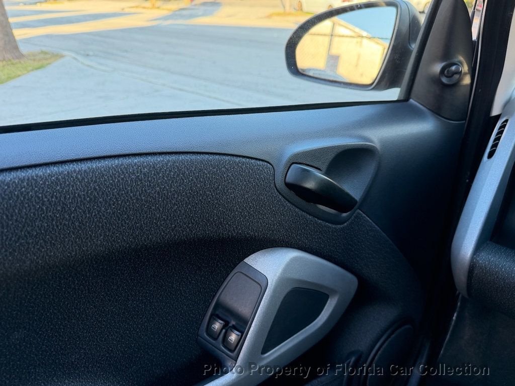 2009 smart Fortwo Pure Coupe - 22916623 - 28