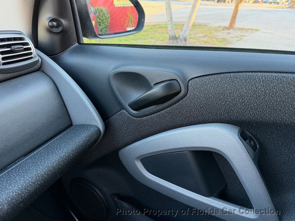 2009 smart Fortwo Pure Coupe - 22916623 - 29