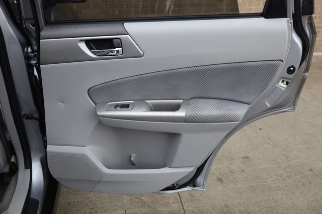 2009 Subaru Forester 2.5X Premium - 22973157 - 19