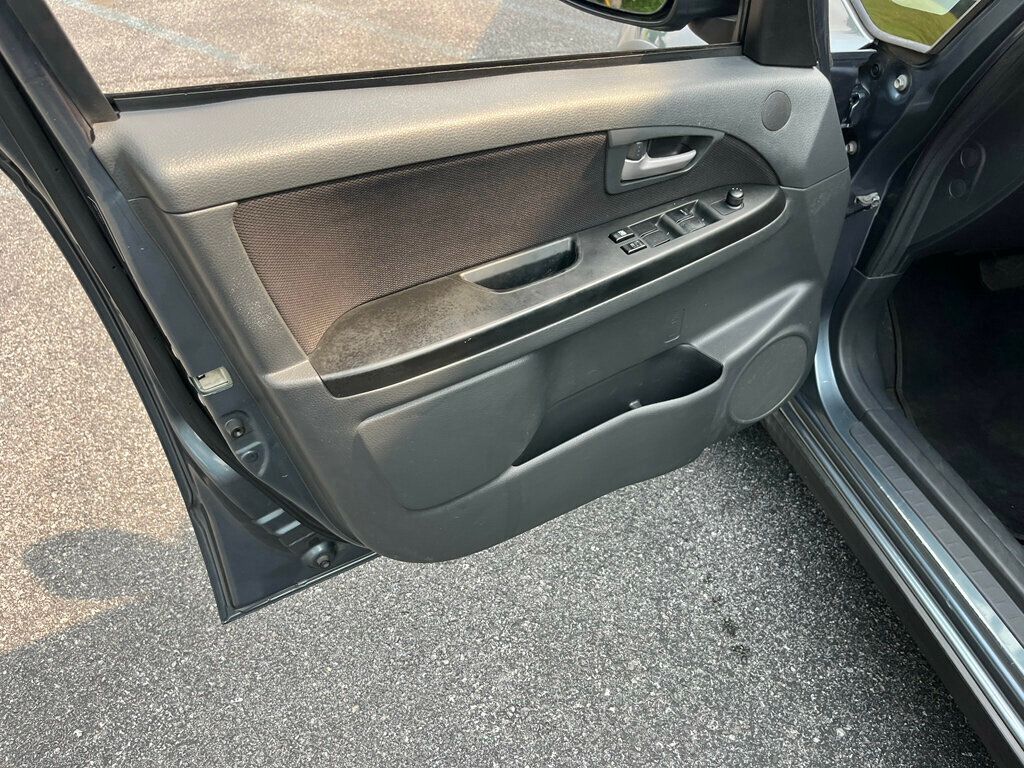 2009 Suzuki SX4 SX4 Touring Shiftable All Wheel Drive - 23042710 - 23