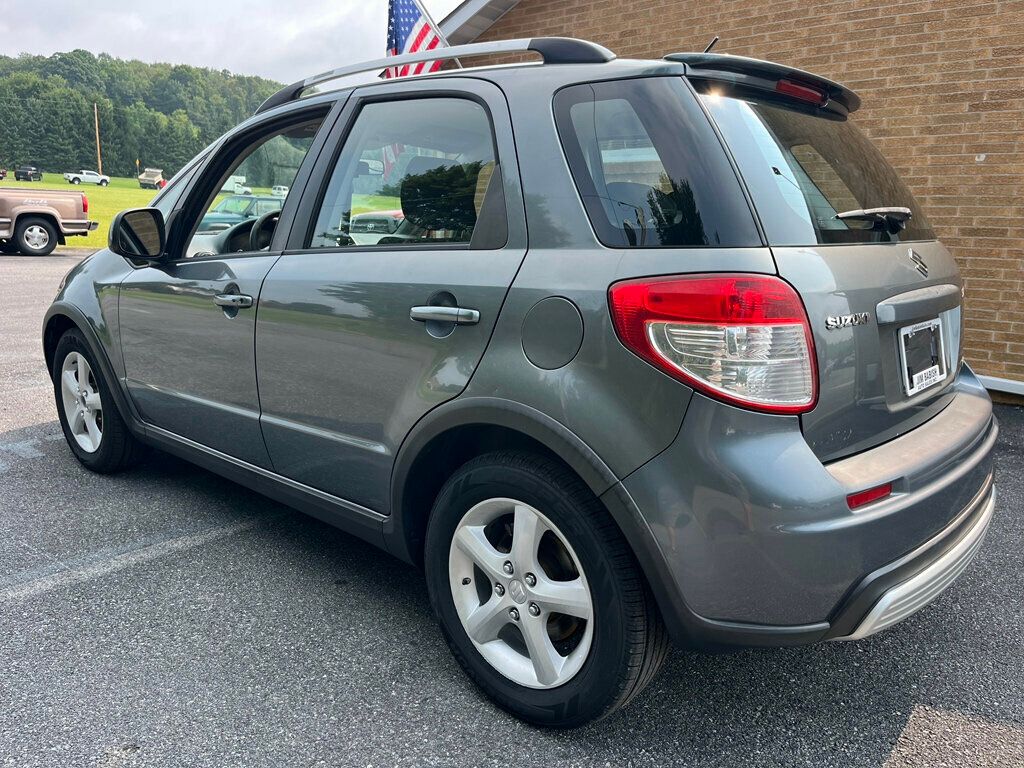 2009 Suzuki SX4 SX4 Touring Shiftable All Wheel Drive - 23042710 - 4