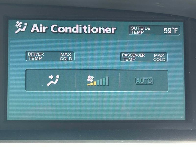 2009 Toyota Avalon 4dr Sedan Limited - 22912349 - 39