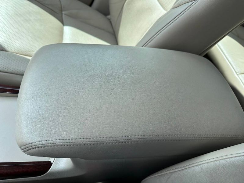 2009 Toyota Avalon 4dr Sedan Limited - 22912349 - 50