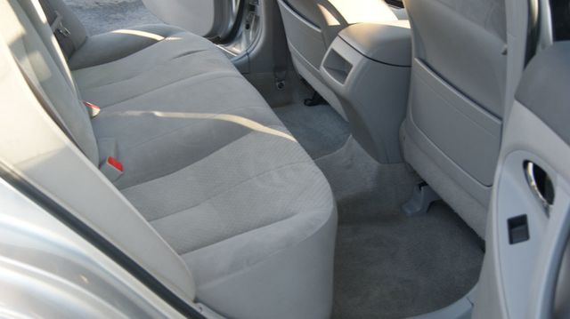 2009 Toyota Camry 3 MONTH WARRANTY , JUST SERVICED , VERY CLEAN INSIDE AND OUT  - 23059837 - 15