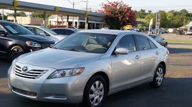 2009 Toyota Camry 3 MONTH WARRANTY , JUST SERVICED , VERY CLEAN INSIDE AND OUT  - 23059837 - 1