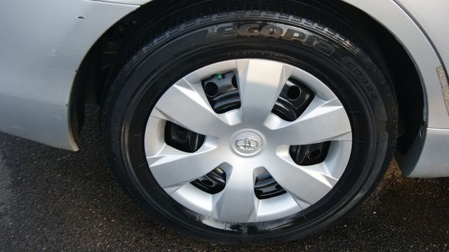 2009 Toyota Camry 3 MONTH WARRANTY , JUST SERVICED , VERY CLEAN INSIDE AND OUT  - 23059837 - 41
