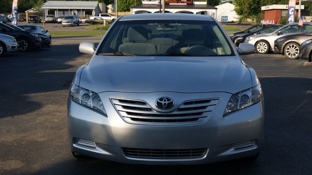 2009 Toyota Camry 3 MONTH WARRANTY , JUST SERVICED , VERY CLEAN INSIDE AND OUT  - 23059837 - 4