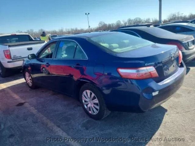 2009 Toyota Camry 4dr Sedan I4 Automatic LE - 22985506 - 1