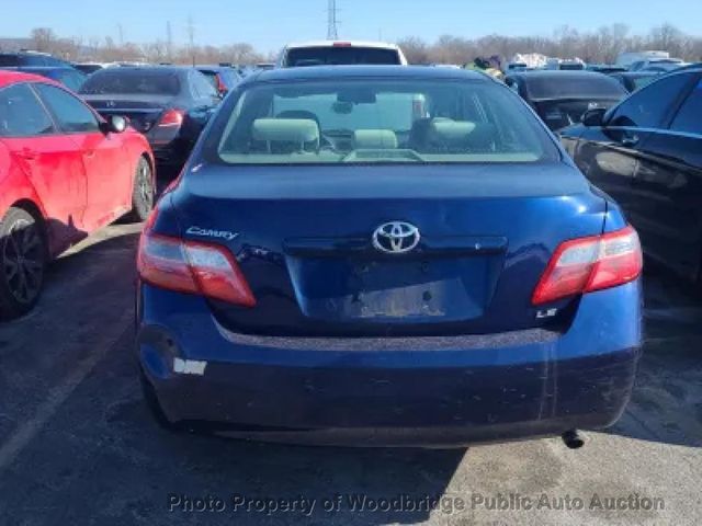 2009 Toyota Camry 4dr Sedan I4 Automatic LE - 22985506 - 2