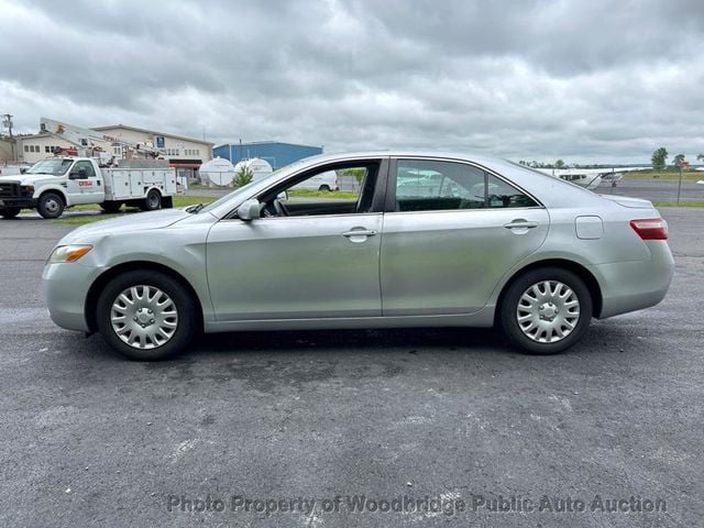 2009 Toyota Camry 4dr Sedan I4 Automatic LE - 23033248 - 1