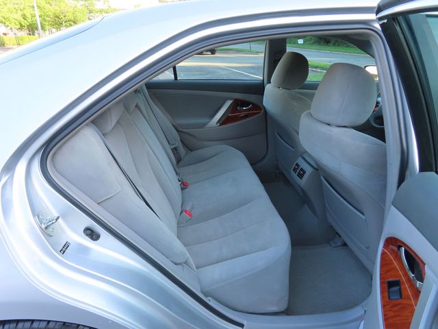 2009 Toyota Camry 4dr Sedan I4 Automatic LE - 23053587 - 25