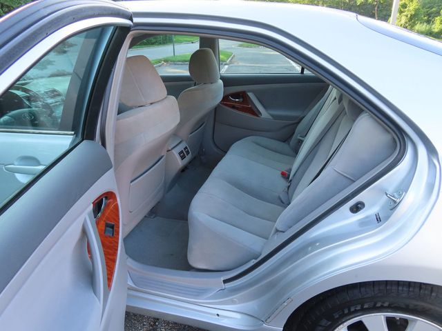 2009 Toyota Camry 4dr Sedan I4 Automatic LE - 23053587 - 28