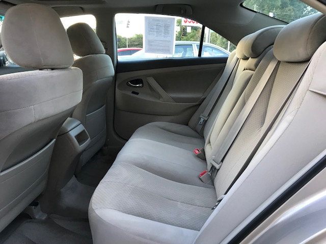 2009 Toyota Camry 4dr Sedan I4 Automatic LE - 18046387 - 12