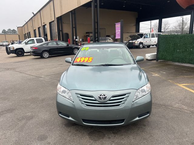 2009 Toyota Camry 4dr Sedan I4 Automatic LE - 22970114 - 1
