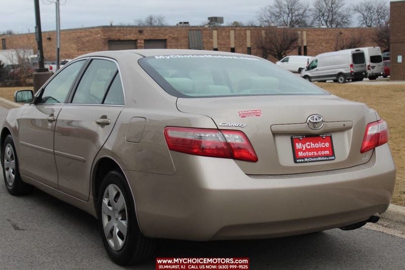 2009 Toyota Camry 4dr Sedan I4 Automatic LE - 22767222 - 2