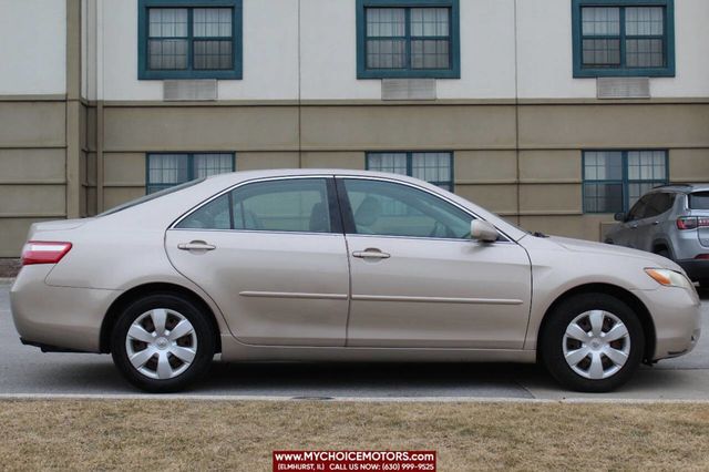 2009 Toyota Camry 4dr Sedan I4 Automatic LE - 22767222 - 5