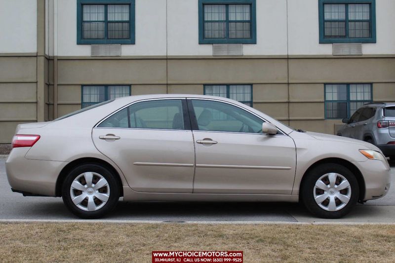 2009 Toyota Camry 4dr Sedan I4 Automatic LE - 22767222 - 5