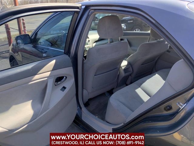 2009 Toyota Camry 4dr Sedan I4 Automatic LE - 22797277 - 13