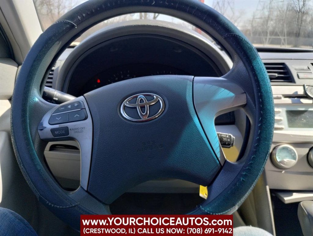 2009 Toyota Camry 4dr Sedan I4 Automatic LE - 22797277 - 20