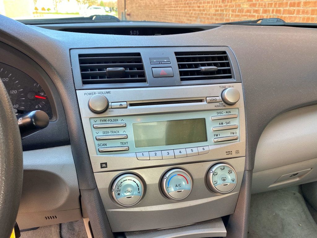 2009 Toyota Camry 4dr Sedan I4 Automatic LE - 23009771 - 9