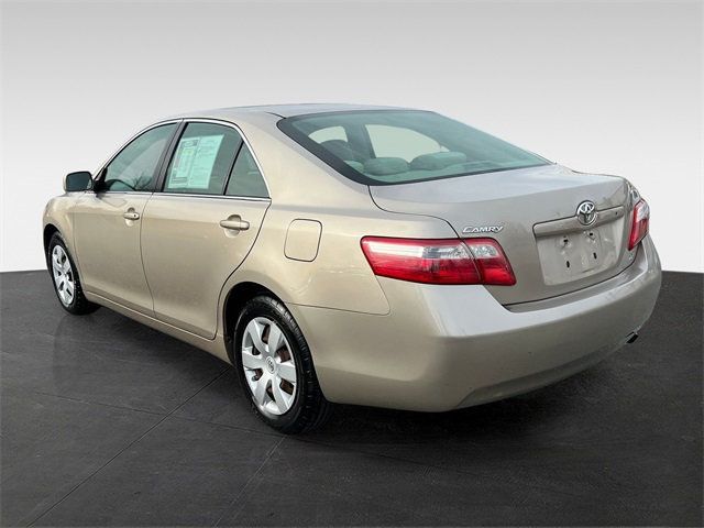 2009 Toyota Camry 4dr Sedan I4 Automatic LE - 22947298 - 2