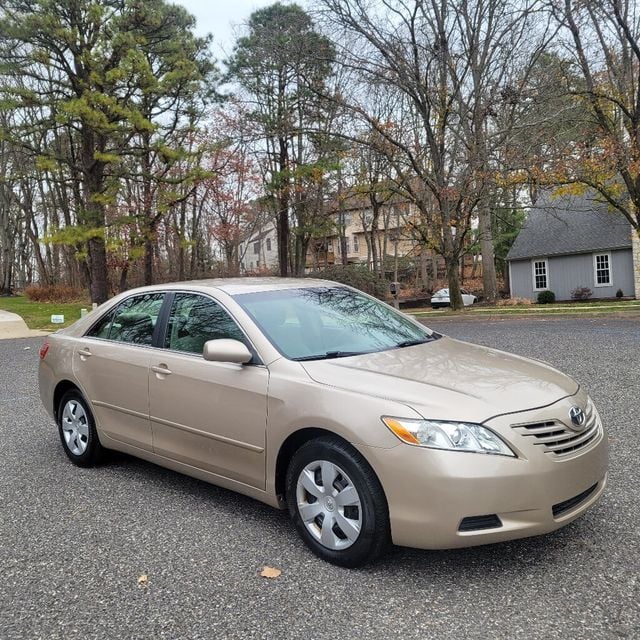 2009 Toyota Camry 4dr Sedan I4 Automatic LE - 22695095 - 3