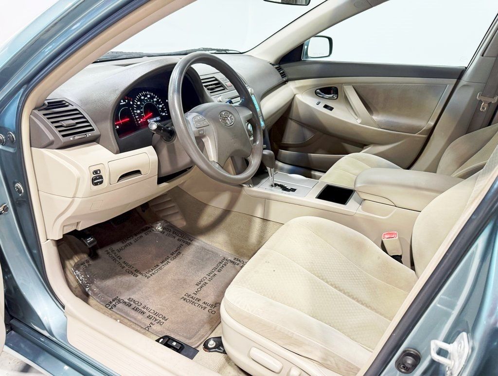 2009 Toyota Camry 4dr Sedan I4 Automatic SE - 22909364 - 17