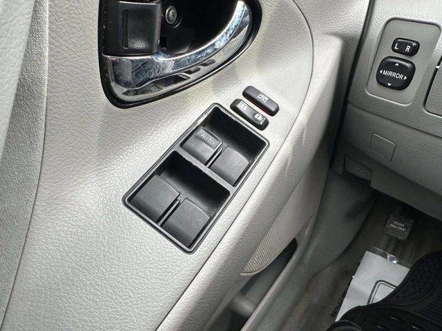 2009 Toyota Camry 4dr Sedan V6 Automatic LE - 22992738 - 24