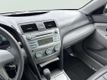 2009 Toyota Camry 4dr Sedan V6 Automatic LE - 22992738 - 26