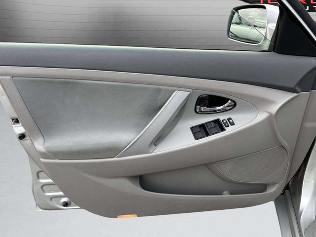 2009 Toyota Camry Base 4dr Sedan 5A - 22943742 - 10