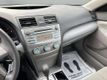 2009 Toyota Camry Base 4dr Sedan 5A - 22943742 - 26