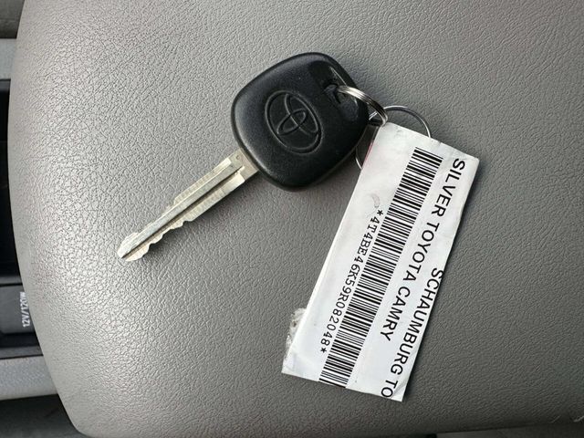 2009 Toyota Camry Base 4dr Sedan 5A - 22943742 - 34