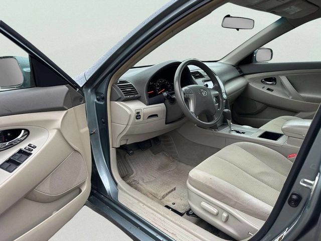 2009 Toyota Camry Base 4dr Sedan 5A - 22997917 - 10