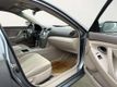 2009 Toyota Camry Base 4dr Sedan 5A - 22997917 - 17