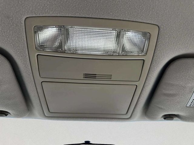 2009 Toyota Camry Base 4dr Sedan 5A - 22997917 - 26