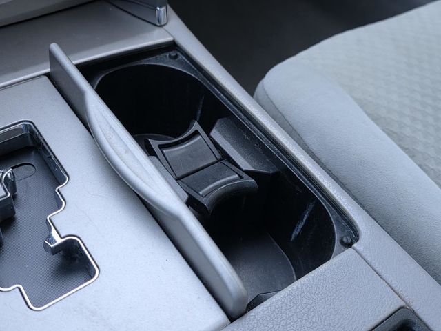 2009 Toyota Camry LE - 23101375 - 17