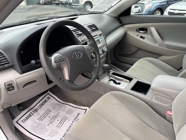 2009 Toyota Camry LE 4dr Sedan 5M - 23022348 - 10