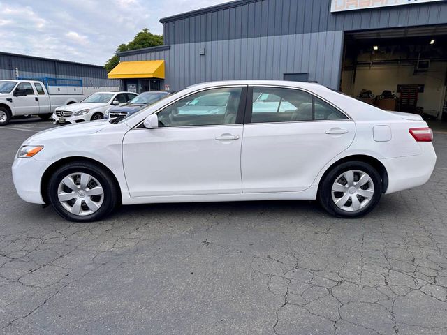 2009 Toyota Camry LE 4dr Sedan 5M - 23022348 - 11