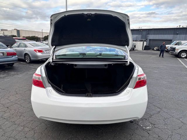 2009 Toyota Camry LE 4dr Sedan 5M - 23022348 - 24